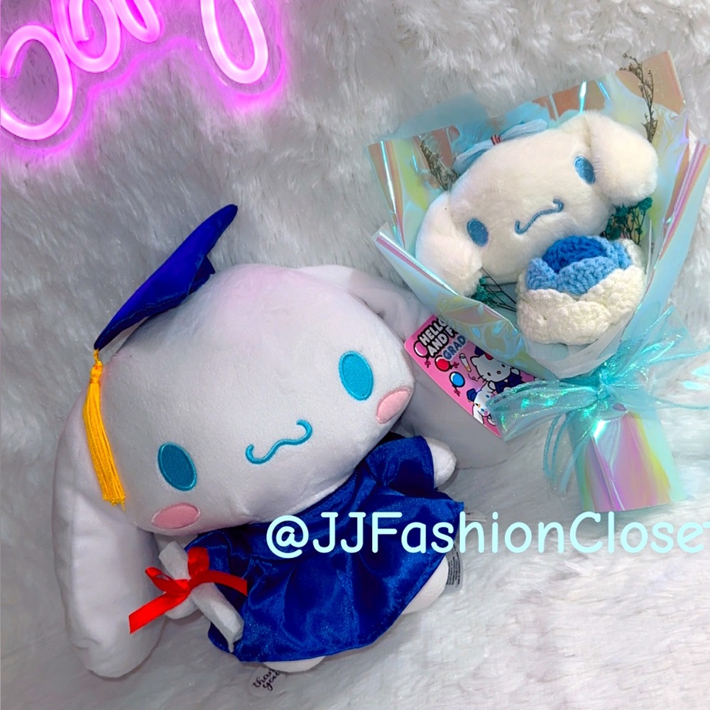 Cinnamoroll Graduation Plushie with bouquet- Blue and White